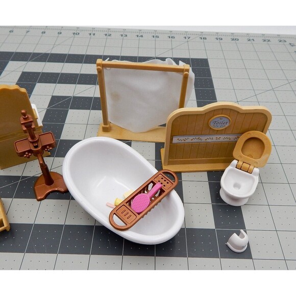 Calico Critters Sylvanian Family House Bathroom Furniture Sink Tub Toilet Epoch - Picture 2 of 6